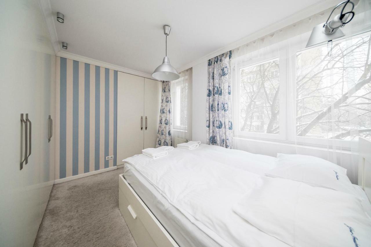 Apartament Ten By Your Freedom Varsovia Exterior foto